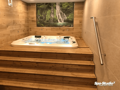 SPA-Studio® ponúka komerčné aj domáce vírivky a SWIM SPA od výrobcu Canadian Spa International®.