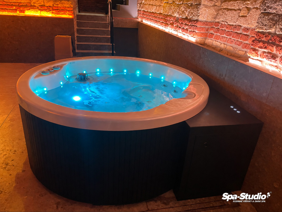 SPA-Studio® je výhradný európsky predajca whirlpool, jacuzzi a hot tub od Canadian Spa International®.