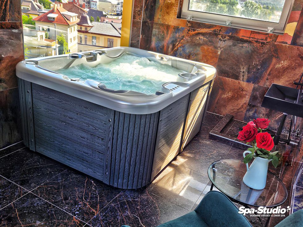 SPA-Studio® - výhradný predajca víriviek Canadian Spa International® s pobočkami v Prahe, v Mladej Boleslavi, v Brne, v Ostrave av Bratislave.