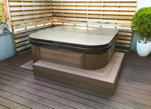 Intímna vírivka Whirlpool na terase Canadian Spa International® Nemo Excellence - Spa Studio Bratislava
