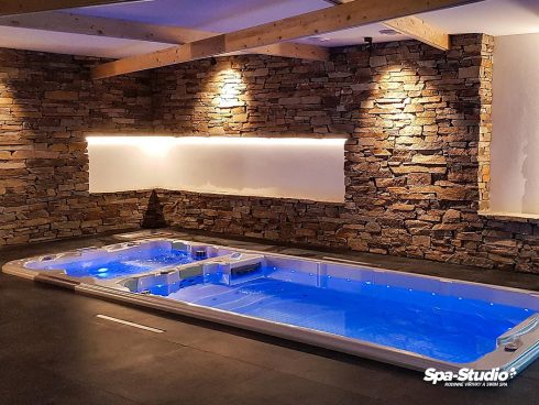 Rodinné bazény SWIM SPA kombinované s vírivkou od SPA-Studia® ponúkajú nekompromisnú kvalitu v nekonečnom plávaní alebo zábave pre celú rodinu aj priateľov.