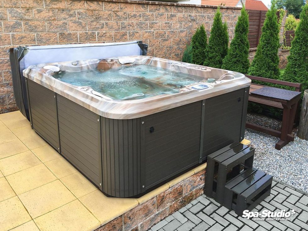 Predajca Spa-Studio® poskytuje maximálne a najdlhšie predĺžené záruky na vírivé vane a plavecké bazény SWIM SPA.