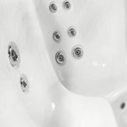 Spa Studio - venkovní vířivé vany Canadian Spa International®