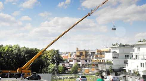 Kompletnú dopravu a montáž vírivej vane alebo bazénu SWIM SPA je možné zaistiť na kľúč vrátane všetkých výkopových prác.