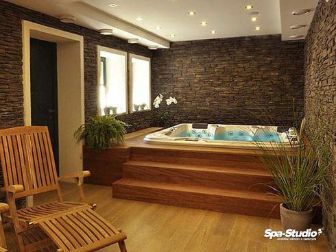 Technológie vo vírivke a plaveckom SWIM SPA sú na našich predajniach SPA-Studio® bežne dostupný tovar a vďaka tomu ponúkame prvotriedny servis, na ktorý je možné sa vždy spoľahnúť.